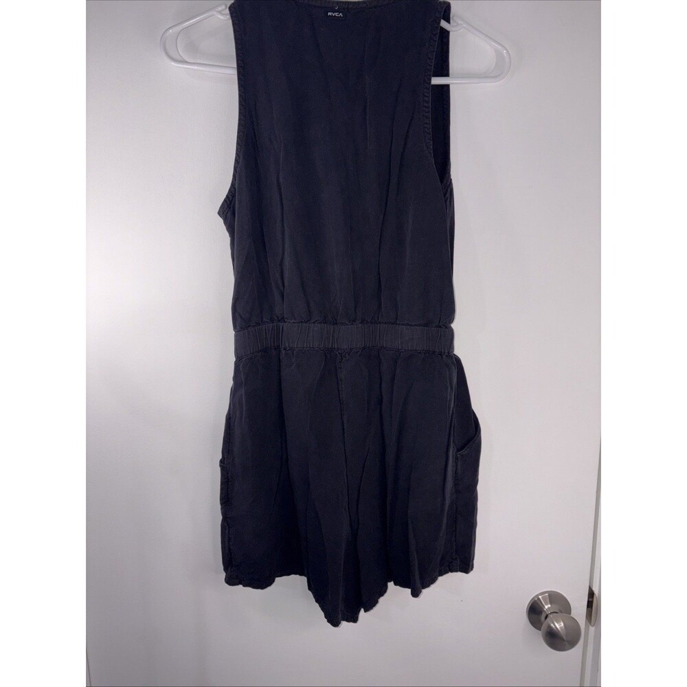 RVCA Hitched Romper Viscose Small Black Softest Romper, buttons up, pockets - Picture 5 of 10